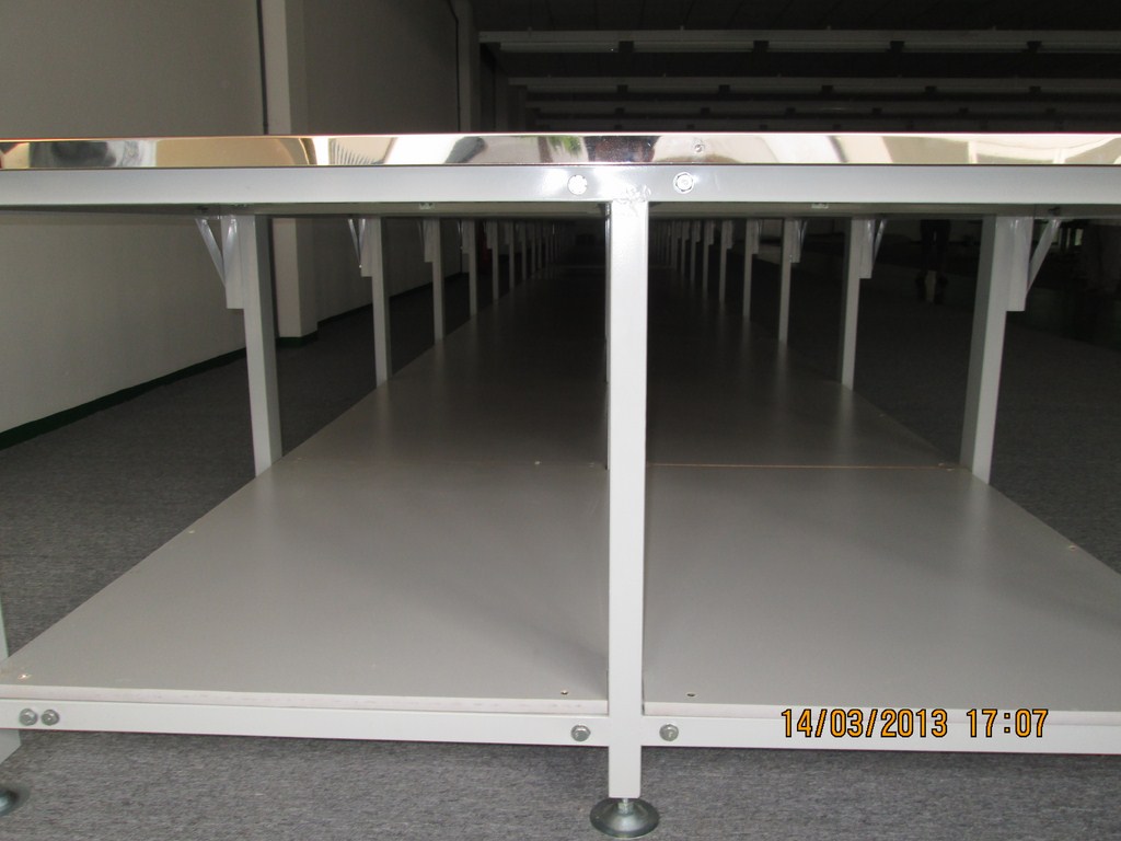 Fabric cutting tables