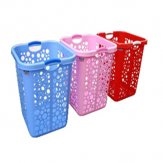 Plastic garbage bin