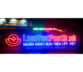 Led advertising board