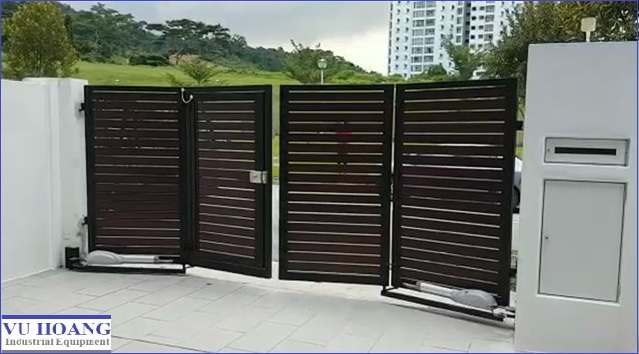 Automatic gate