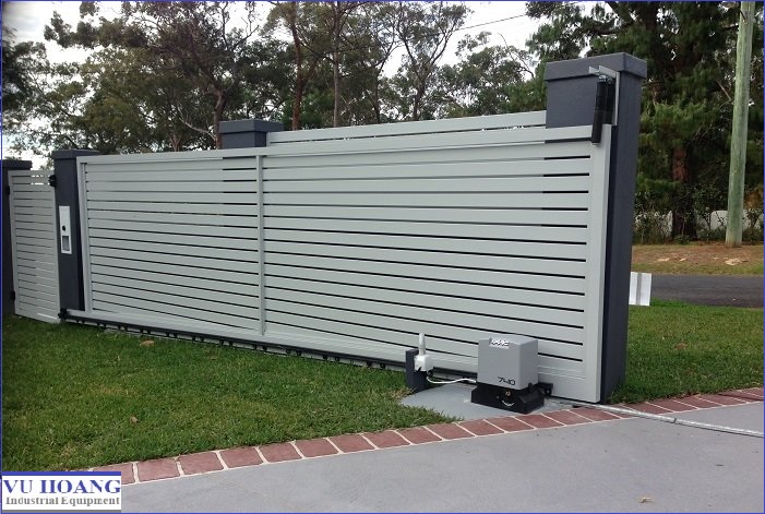 Faac automatic gate