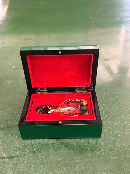 Walnut wood box