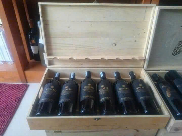 Walnut wood box
