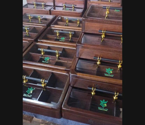 Walnut wood box