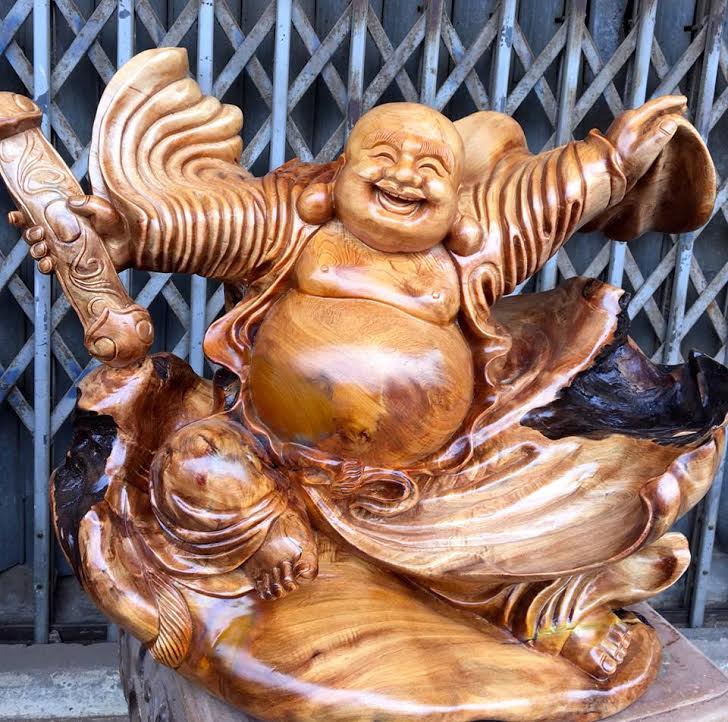 Wood statue