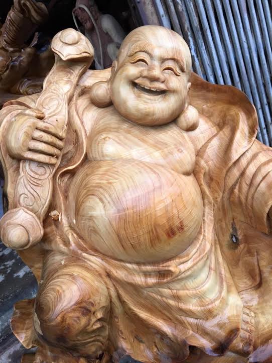 Wood statue