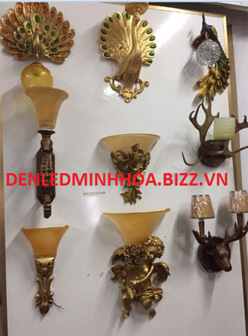 Wall mounted light