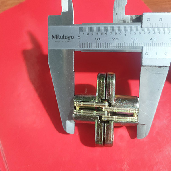 Corner brackets