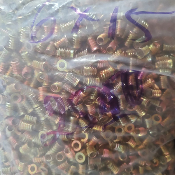 Wood screws