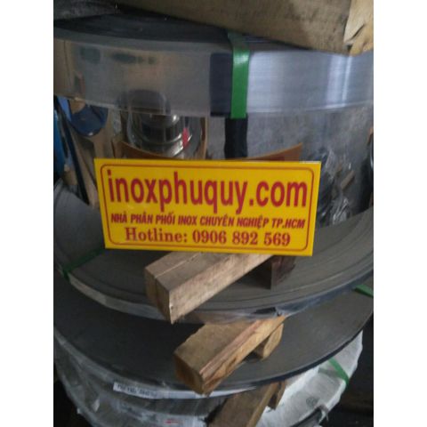 Stainless steel roll