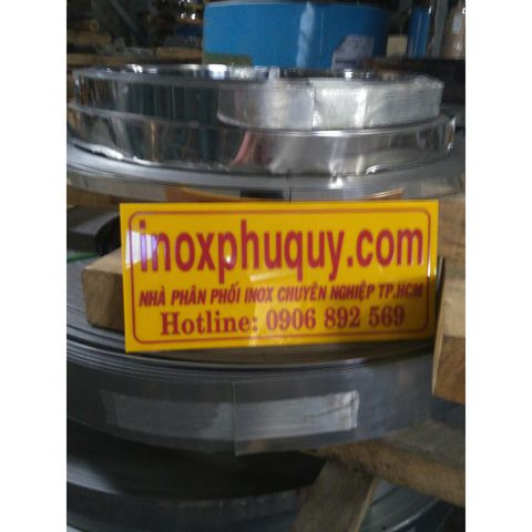 Stainless steel roll