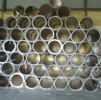 Stainless steel roll