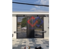 Italian automatic swing gate