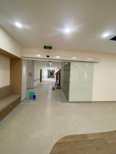 Samsung - Korea - Deper automatic doors