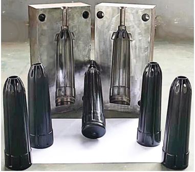 Blow plastic mold