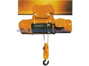 Electricity cable hoist