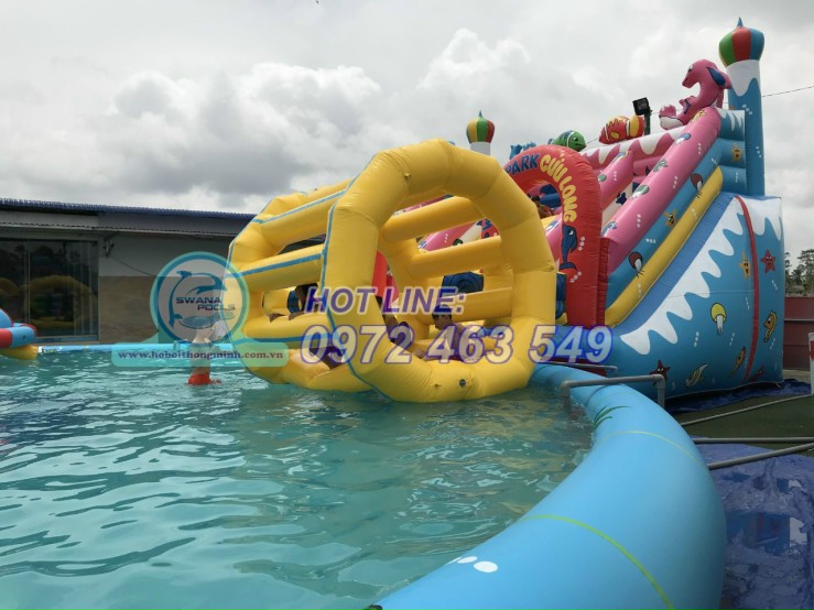 Inflatable house