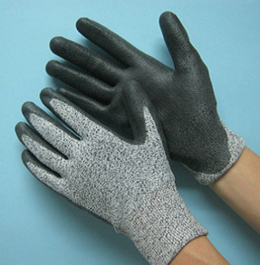 Electric gloves