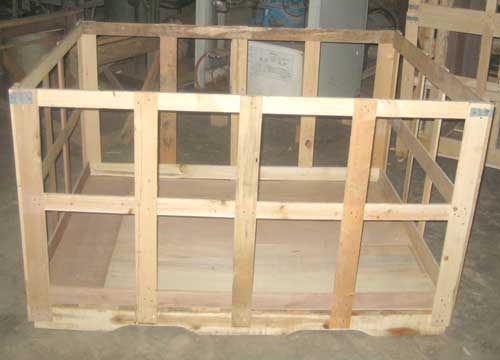 Wooden crates, wooden boxes