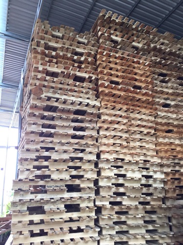 Used Wood Pallet