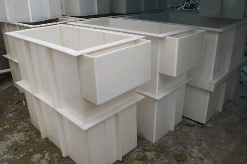 Storage tank
