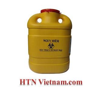 Plastic box for needles