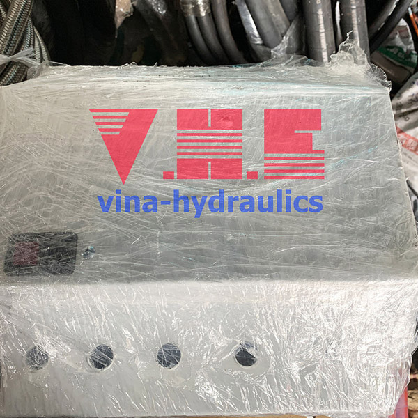 Hydraulic hose cutting machine
