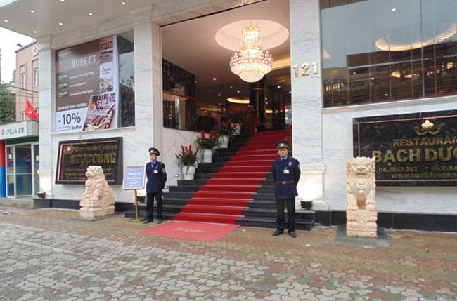Restaurant security service