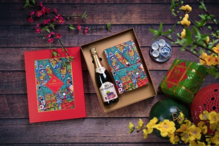 Tet holiday gifts
