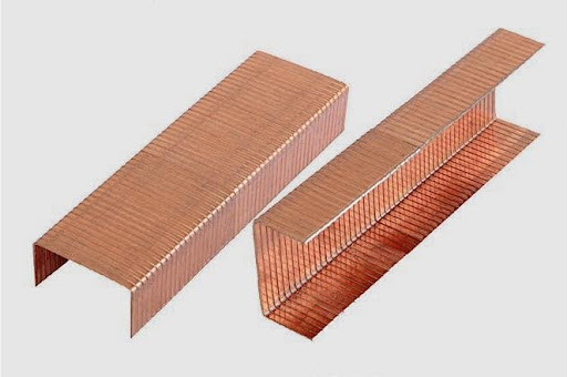 Carton nail