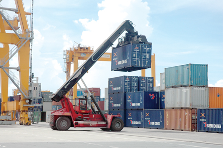 Cargo loading and unloading service