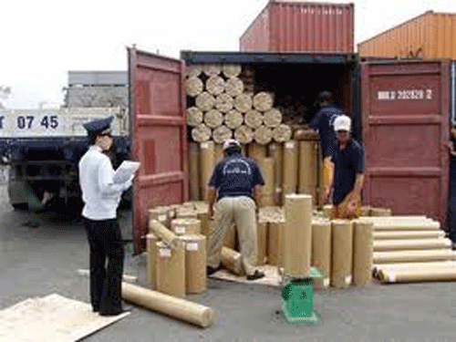 Customs service