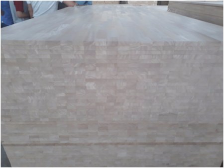 Rubber wood plank