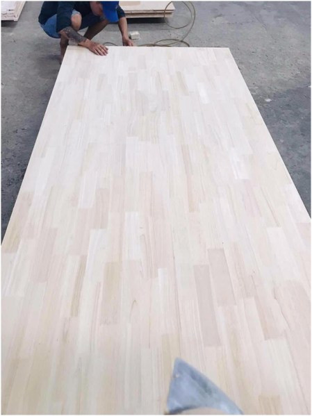 Rubber wood plank