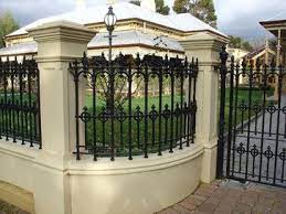 Cast aluminium fence