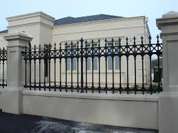 Cast aluminium fence