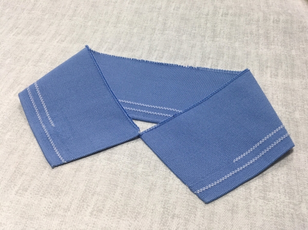 Polyester knit collar