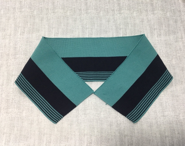 Polyester knit collar