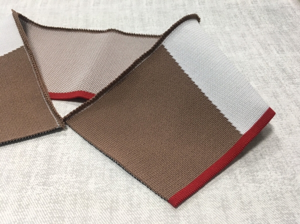 Polyester knit collar