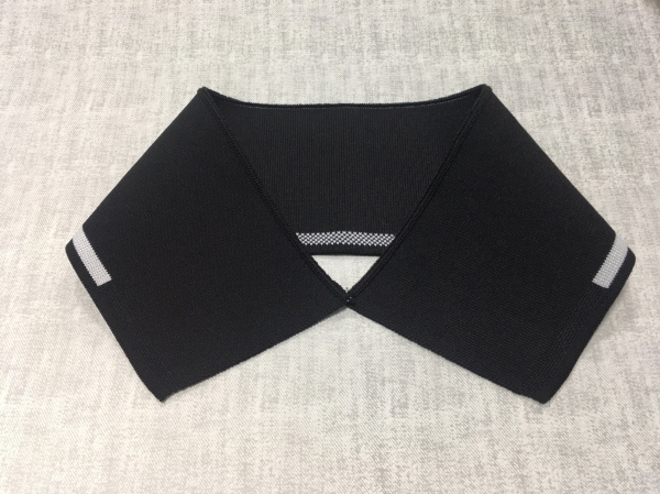 Polyester knit collar
