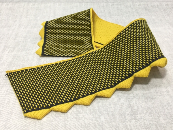Polyester knit collar