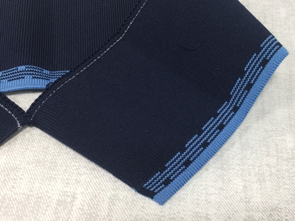 Polyester knit collar
