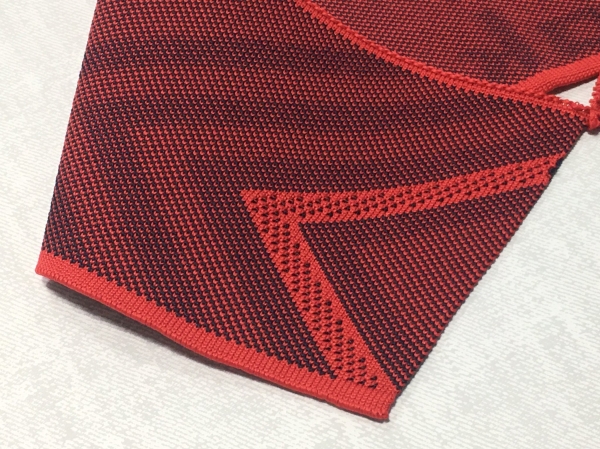 Polyester knit collar