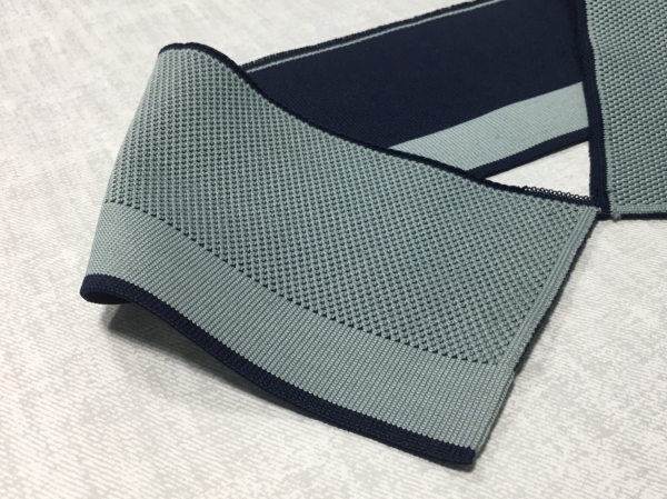 Polyester knit collar