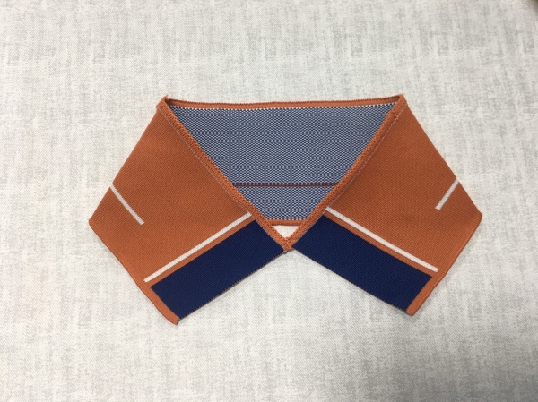 Polyester knit collar