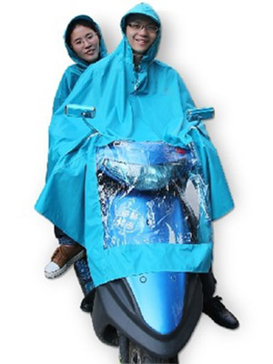 Couple raincoat