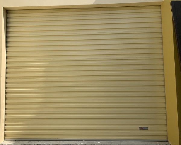 Rolling shutter