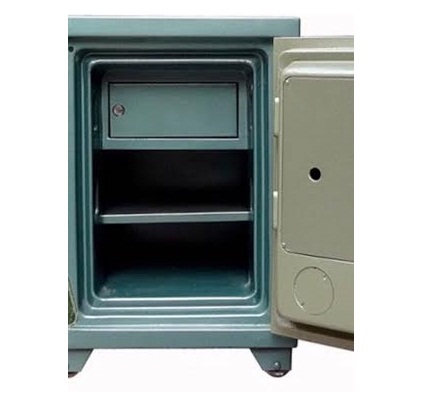 Safe box