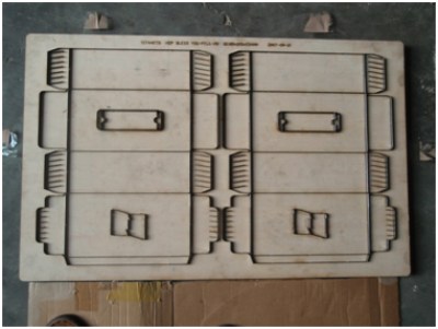 Mold for packing paper