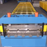 Metal roofing roller